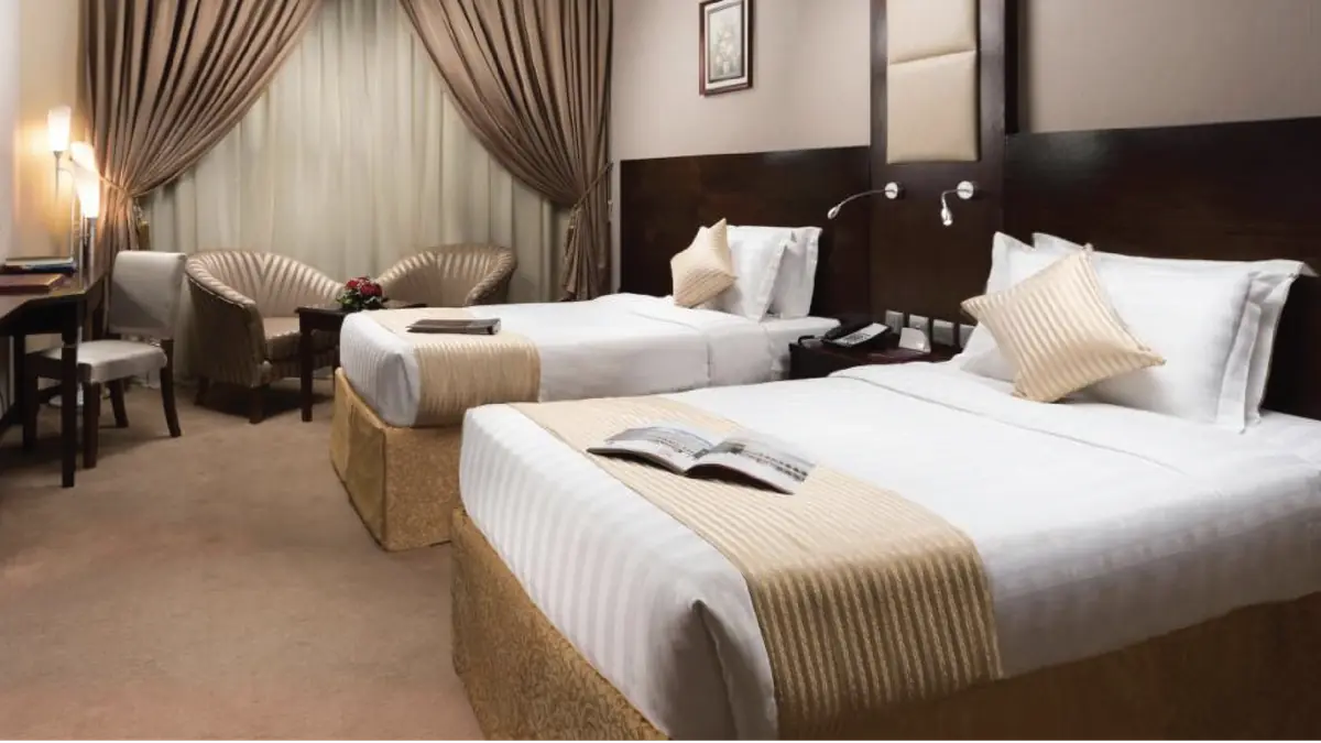 Room at Razana Al Rawdha hotel, Makkah (provider photo)